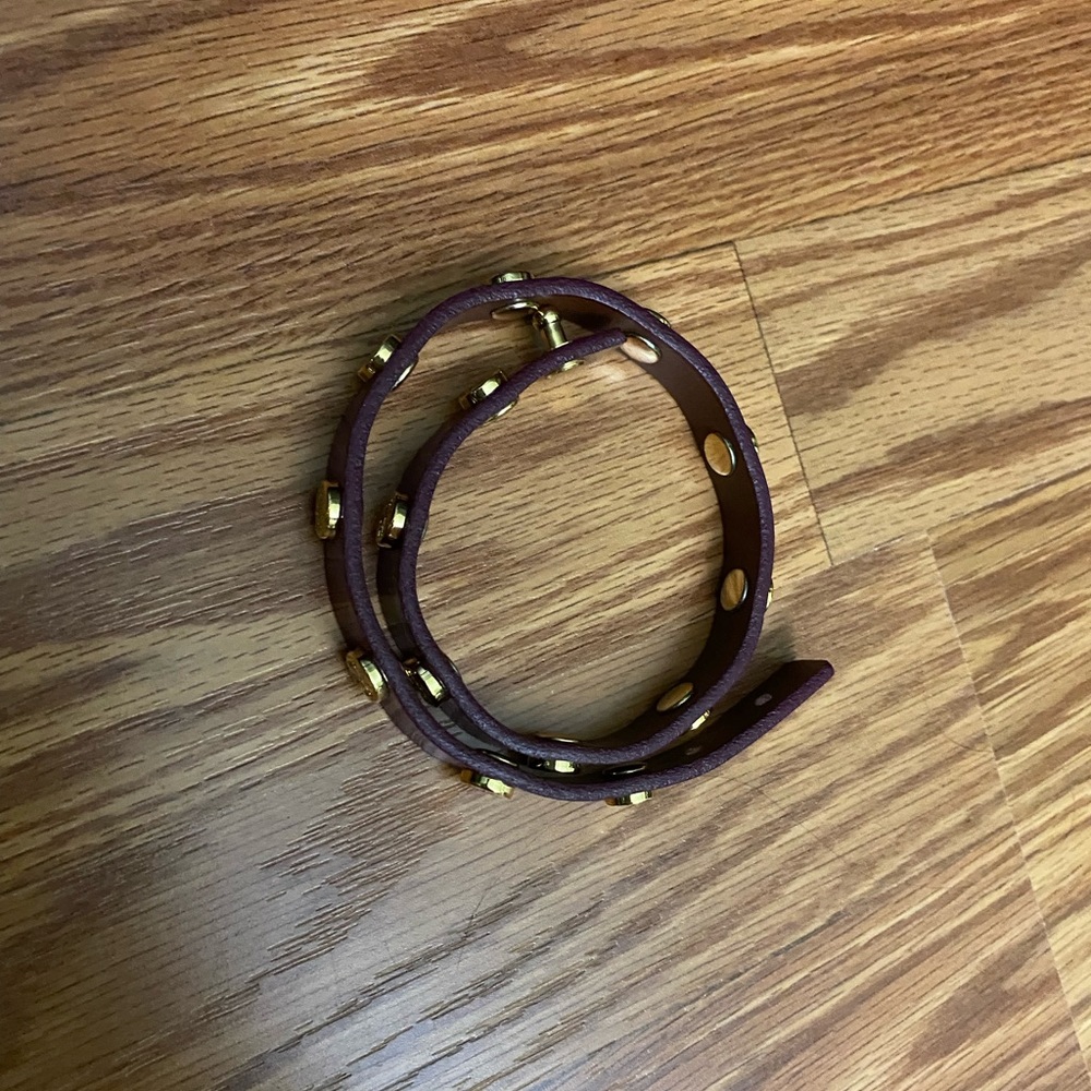 Authentic patent leather Tory burch logo wrap bracelet